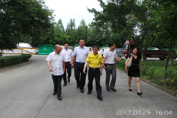 哈尔滨工业大学韩杰才校长一行莅临合乐HL8集团集团参观考察