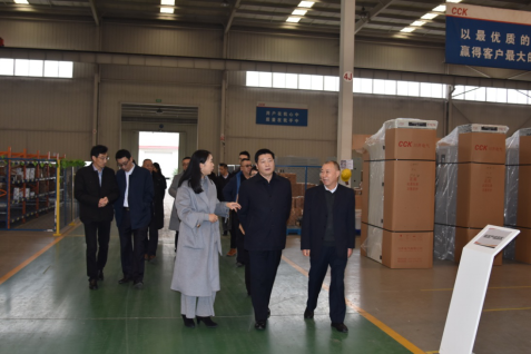 成都市委常委吴凯调研合乐HL8集团集团30.png