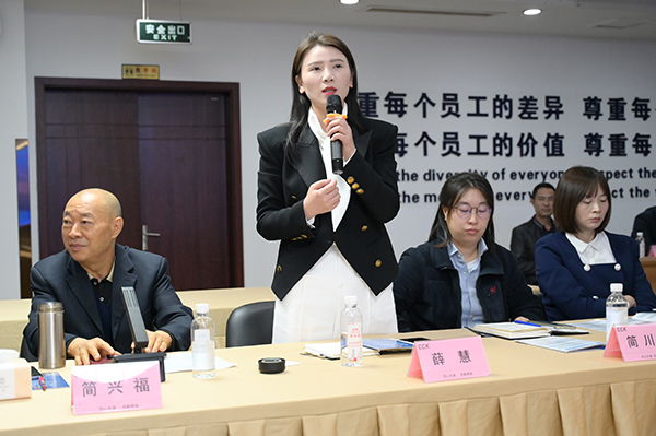 小6薛总照片.jpg
